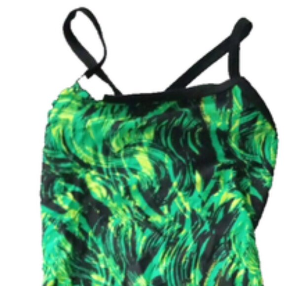 Waterpro Women’s Green and Black One-Piece Swimsuit Size 34 – Pre-Owned Swimwear - Picture 1 of 2